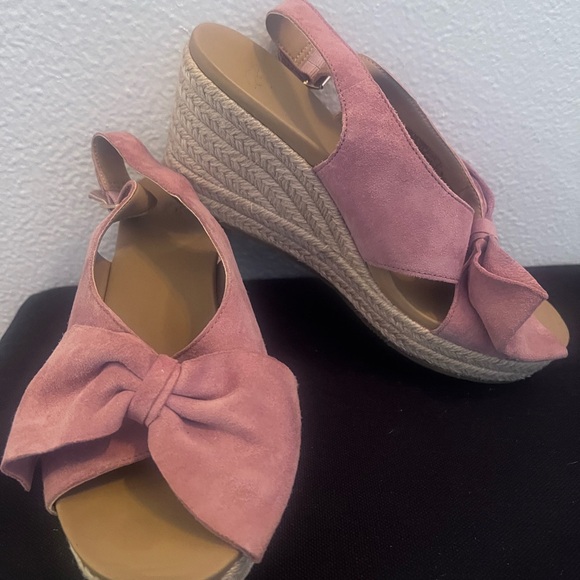 UGG Shoes - Pink Suede Wedge Sandals